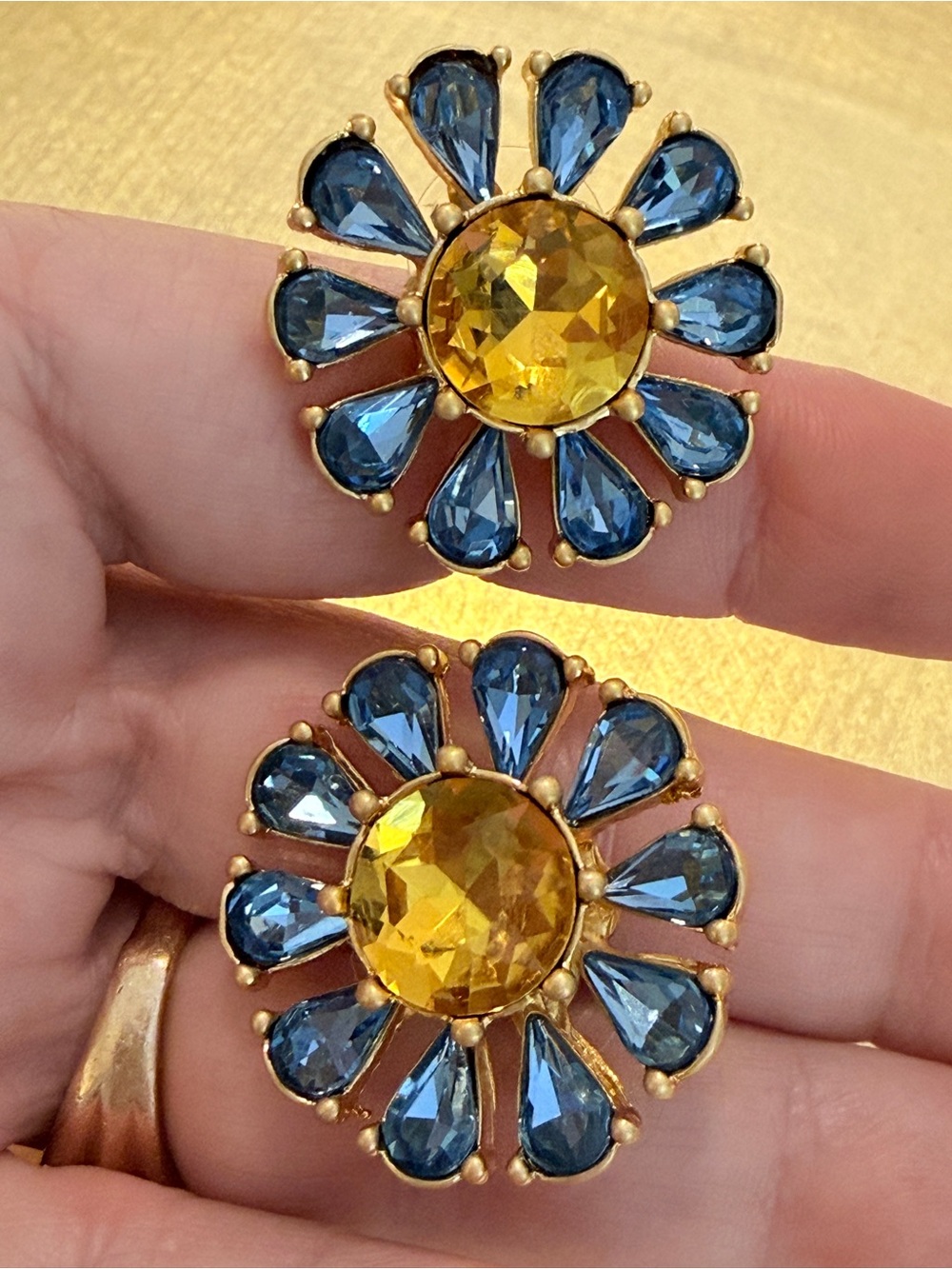 Oscar de la Renta Blue & Golden Topaz Sunflower Crystal Earrings✨Pierced/ Post - Picture 10 of 11